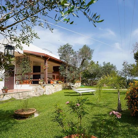 Casa Vacanza Russo Fernando Alimini Kültér fotó