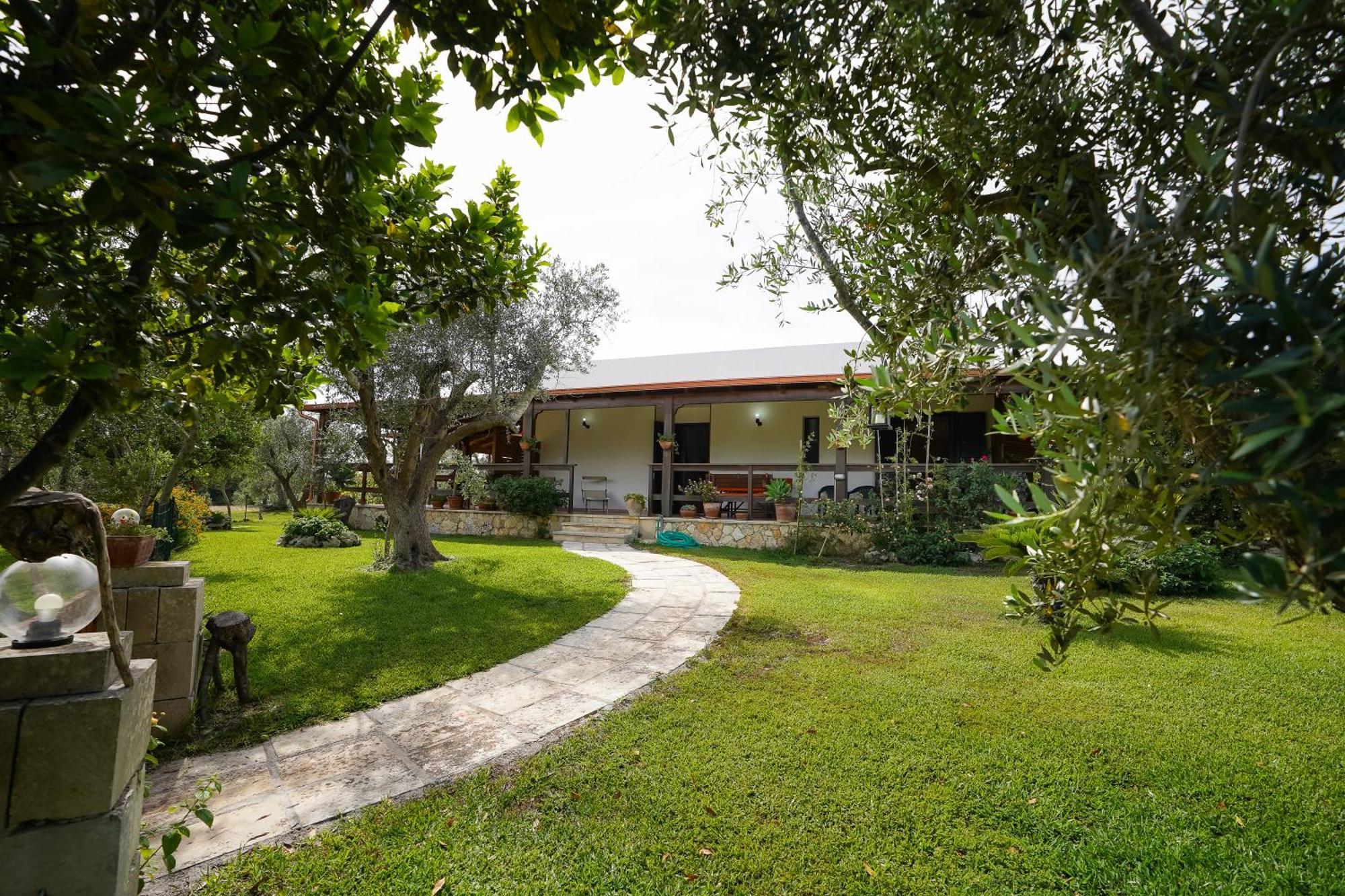 Casa Vacanza Russo Fernando Alimini Kültér fotó